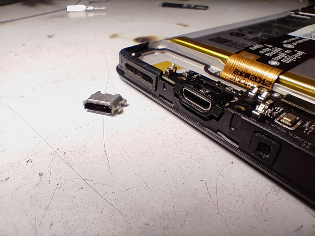 ΑΛΛΑΓΗ ΒΥΣΜΑΤΟΣ ΦΟΡΤΙΣΗΣ ΣΕ SMARTPHONE