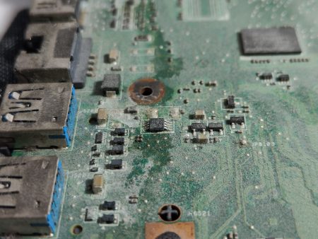 επισκευη laptop απο νερά θεσσαλονίκη